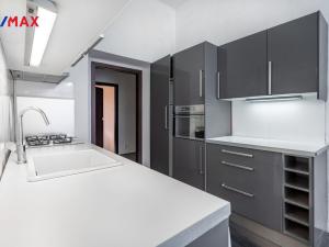 Pronájem bytu 3+1, Karlovy Vary, T. G. Masaryka, 74 m2