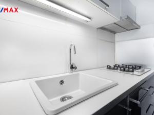Pronájem bytu 3+1, Karlovy Vary, T. G. Masaryka, 74 m2