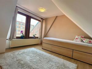 Prodej bytu 4+kk, Cheb, Hálkova, 132 m2