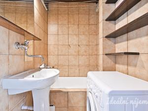 Pronájem bytu 2+kk, Brno, Koutného, 40 m2