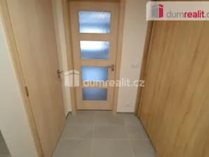 Pronájem bytu 1+kk, Praha - Stodůlky, Na zlatě, 40 m2