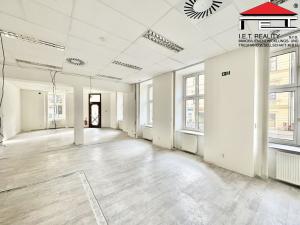 Pronájem obchodního prostoru, Brno - Brno-město, Šilingrovo náměstí, 105 m2