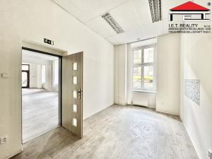 Pronájem obchodního prostoru, Brno - Brno-město, Šilingrovo náměstí, 105 m2