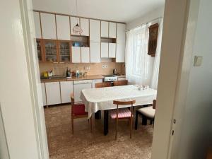Prodej rodinného domu, Rodvínov, 289 m2