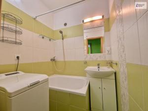 Pronájem bytu 3+1, Příbram - Příbram III, Ryneček, 75 m2