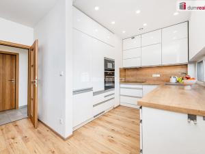 Prodej bytu 2+kk, Roztoky, Lederova, 67 m2