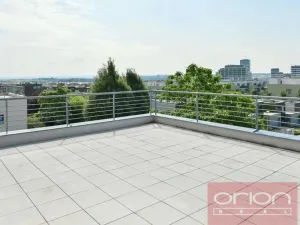 Pronájem rodinného domu, Praha - Jinonice, Vacínovská, 360 m2