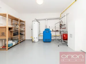 Pronájem rodinného domu, Praha - Jinonice, Vacínovská, 360 m2