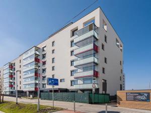 Pronájem bytu 2+kk, Praha - Hloubětín, Sobí, 54 m2