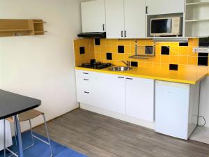 Pronájem bytu 2+kk, Brno - Královo Pole, Herčíkova, 34 m2