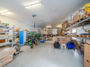 Prodej výrobních prostor, Mankovice, 2880 m2