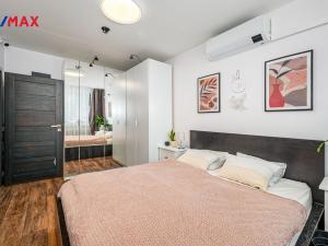 Prodej bytu 3+kk, Praha - Háje, Cyprichova, 68 m2