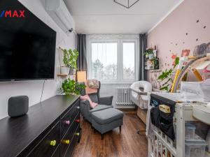 Prodej bytu 3+kk, Praha - Háje, Cyprichova, 68 m2