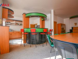 Pronájem kanceláře, Hradec Králové, Československé armády, 102 m2