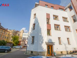 Pronájem kanceláře, Hradec Králové, Československé armády, 102 m2