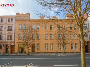 Pronájem kanceláře, Hradec Králové, Československé armády, 102 m2