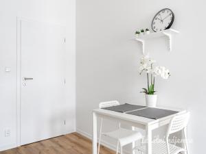 Pronájem bytu 1+kk, Praha - Kyje, Za černým mostem, 25 m2