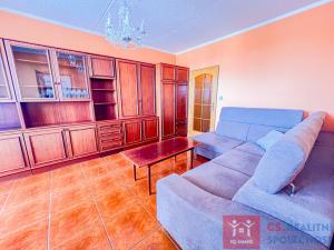 Prodej bytu 3+1, Znojmo, Dukelských bojovníků, 74 m2