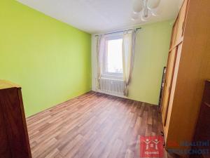 Prodej bytu 3+1, Znojmo, Dukelských bojovníků, 74 m2