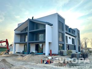 Prodej bytu 3+kk, Vysoký Újezd, Ke Kuchaři, 85 m2