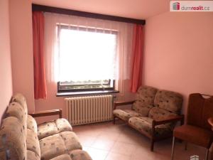 Pronájem bytu 2+kk, Praha - Horní Počernice, V slavětíně, 48 m2