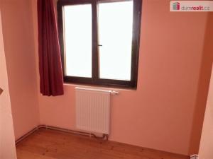 Pronájem bytu 2+kk, Praha - Horní Počernice, V slavětíně, 48 m2