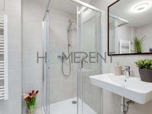 Pronájem bytu 1+kk, Praha - Holešovice, V háji, 39 m2
