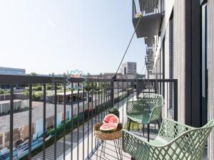 Pronájem bytu 1+kk, Praha - Holešovice, V háji, 39 m2