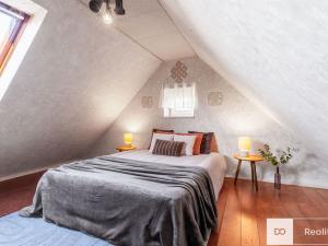 Prodej ubytování, Loučná pod Klínovcem - Loučná, 290 m2