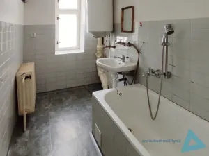 Pronájem bytu 3+1, Nová Paka - Studénka, 100 m2