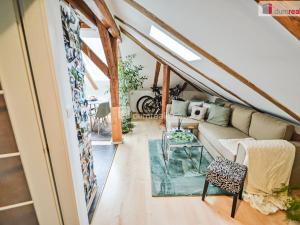 Prodej bytu 2+kk, Praha - Smíchov, Na Zatlance, 53 m2