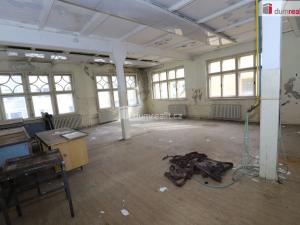 Prodej komerční nemovitosti, Kraslice, Pod nádražím, 1600 m2