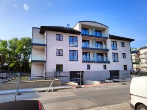 Prodej bytu 2+kk, Přezletice, Pod Zahrady, 102 m2