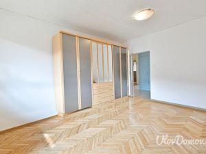 Prodej bytu 3+1, Brno - Komín, Podlesí, 89 m2