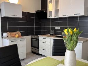 Prodej bytu 1+1, Horní Slavkov, Školní, 34 m2