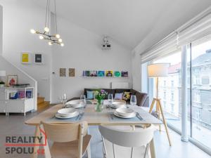 Prodej atypického bytu, Plzeň - Východní Předměstí, Sladkovského, 93 m2