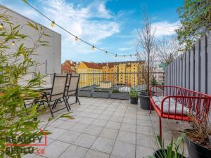 Prodej atypického bytu, Plzeň - Východní Předměstí, Sladkovského, 93 m2