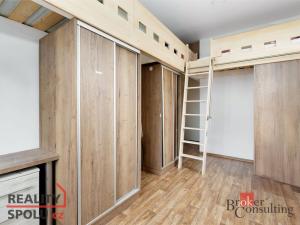 Prodej bytu 3+kk, Milovice - Mladá, Rakouská, 71 m2