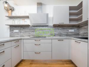Prodej bytu 3+kk, Praha - Modřany, Na Komořsku, 92 m2