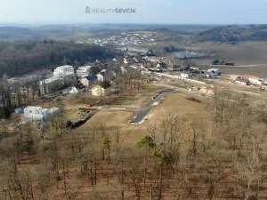 Prodej pozemku pro bydlení, Hluboká nad Vltavou, Lesní, 1350 m2