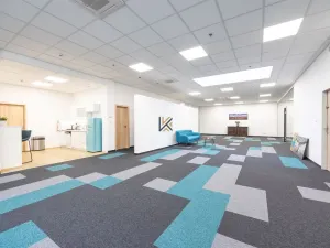 Pronájem kanceláře, Praha - Zličín, Na Radosti, 1030 m2