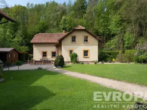 Prodej rodinného domu, Dolní Lánov, 140 m2