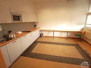 Pronájem kanceláře, Jihlava, Pávovská, 320 m2