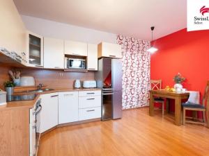 Prodej bytu 2+kk, Břežany II, 67 m2