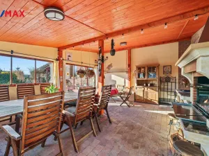 Prodej rodinného domu, Býšť, 4478 m2