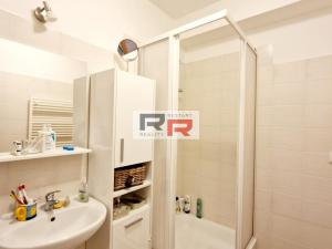Pronájem bytu 1+kk, Olomouc - Řepčín, gen. Píky, 35 m2