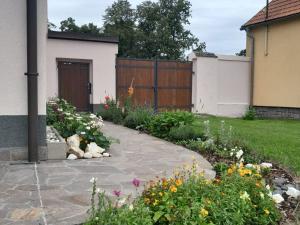 Prodej rodinného domu, Dříteň - Strachovice, 150 m2