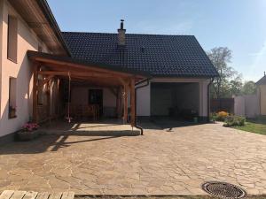 Prodej rodinného domu, Dříteň - Strachovice, 150 m2