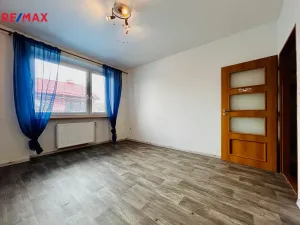 Prodej bytu 3+1, Nový Hrádek, Sokolská, 81 m2