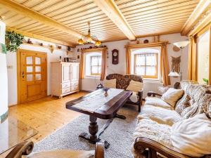 Prodej rodinného domu, Frymburk, č.ev., 294 m2